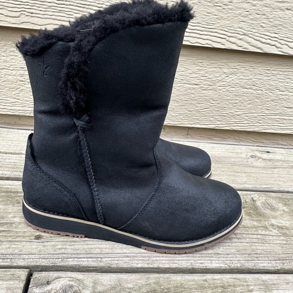 EMU Australian Merino Wool Lining
BEACH LO Warm Black Mid Calf Boots size 8 - Picture 1 of 6